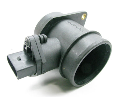 Reman Bosch 0986280209  Mass Air Flow Sensor For 2000-2002 Volkswagen Cabrio