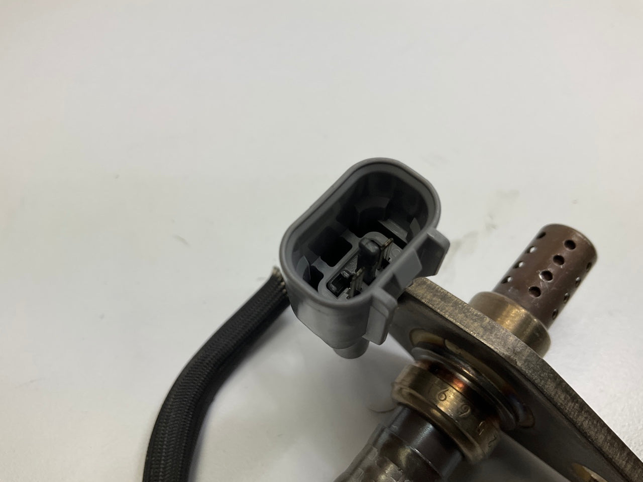 Bosch 12205 Downstream Oxygen O2 Sensor For 1993-1995 Toyota Corolla 1.6L-L4
