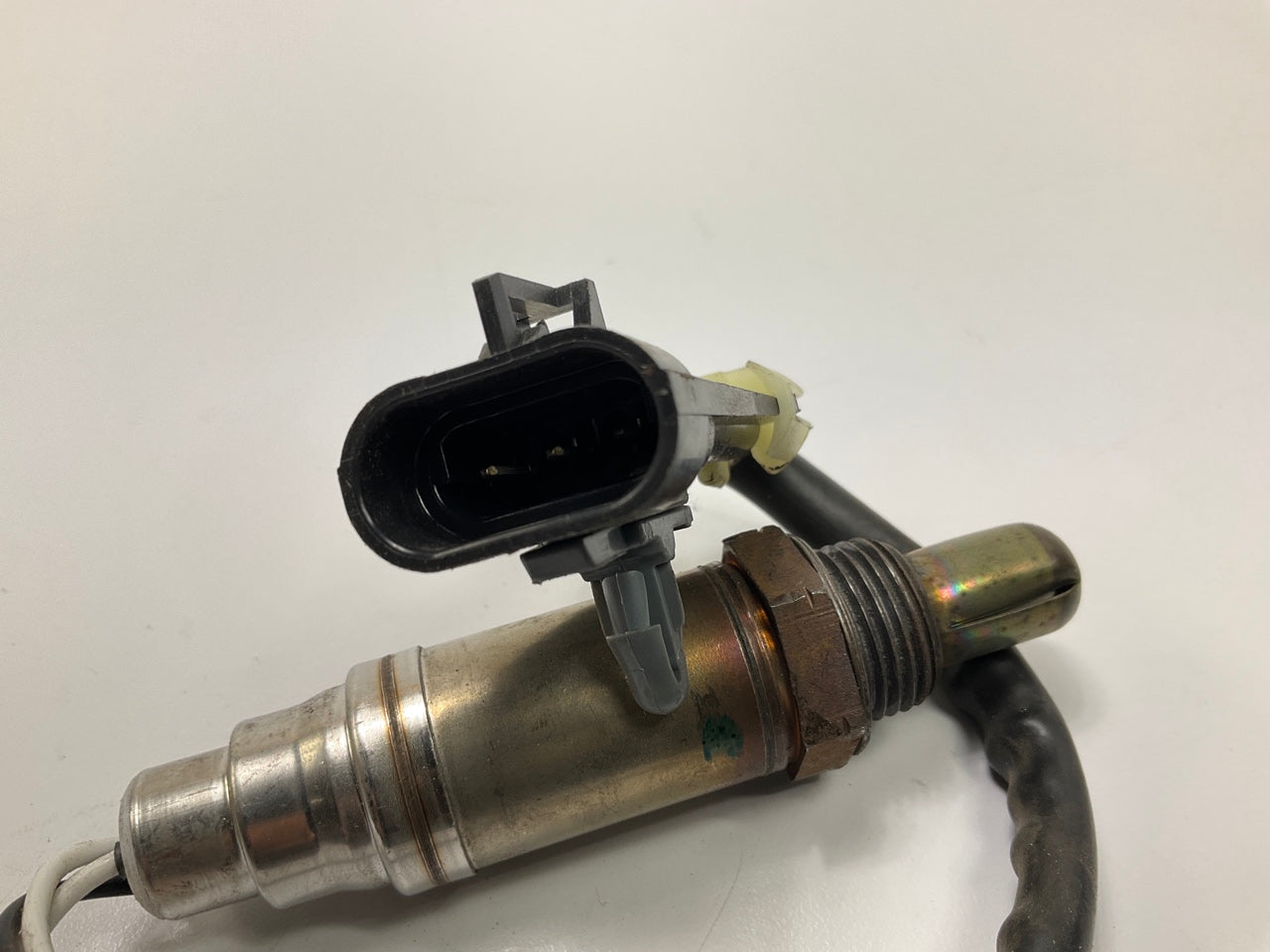 Bosch 15700 Front (Upstream) Oxygen O2 Sensor