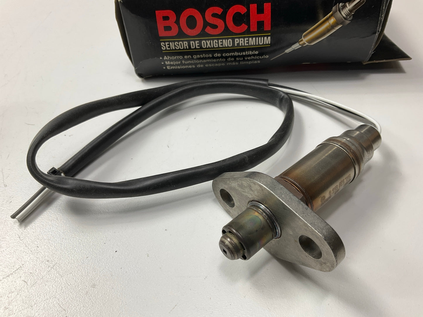 Bosch 15728 Universal Oxygen O2 Sensor