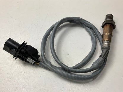 Genuine Bosch 17099 Front (Upstream) Oxygen O2 Sensor