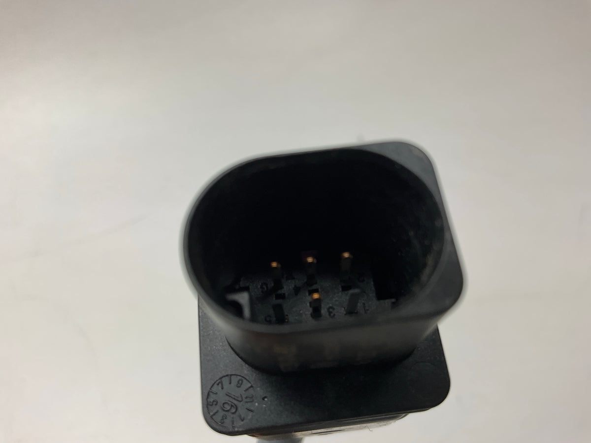 Genuine Bosch 17099 Front (Upstream) Oxygen O2 Sensor