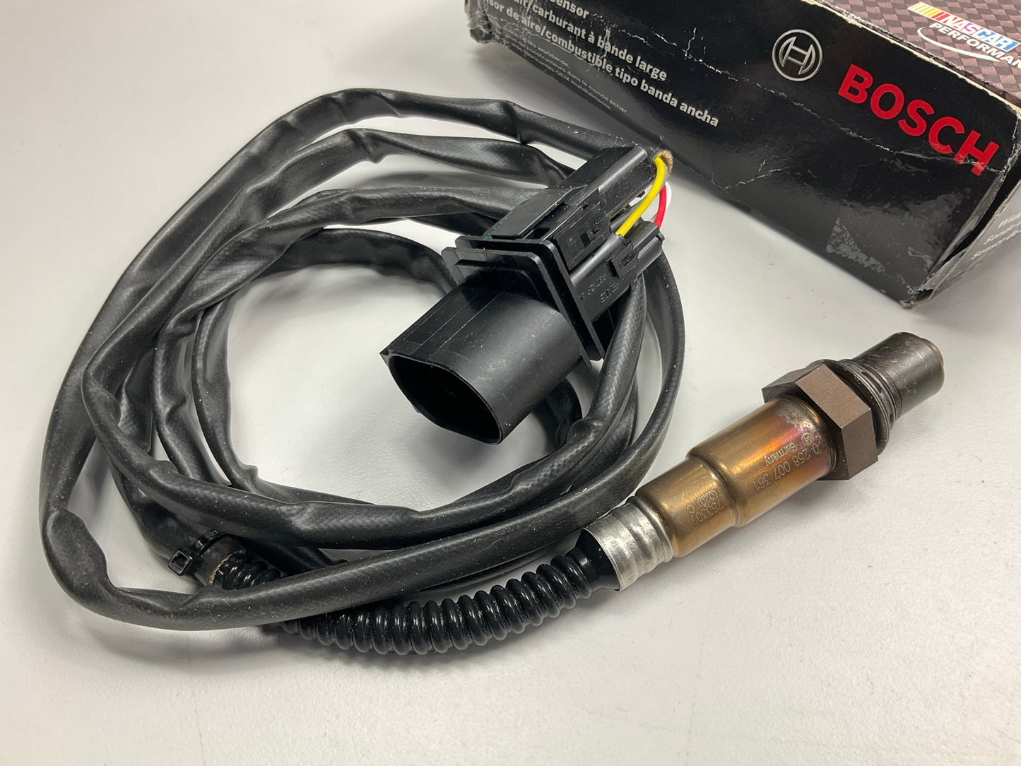 Bosch 17361 Front (Upstream) Oxygen O2 Sensor