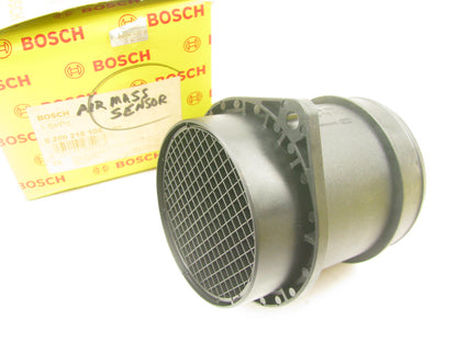 Bosch 280218108 MAF Mass Air Flow Sensor For 1999-2006 Volvo 2.3L 2.4L 2.5L-L5