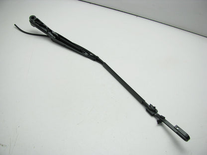 Bosch 3-398-122-815 Front Left Drivers Side Windshield Wiper Arm W/ Nozzle