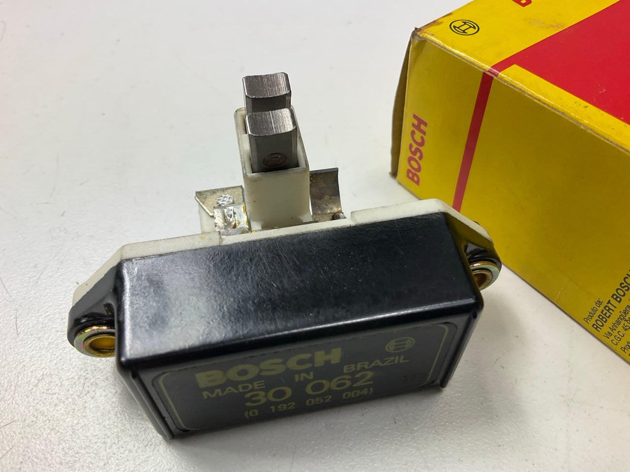 Bosch 30062 Internal Voltage Regulator