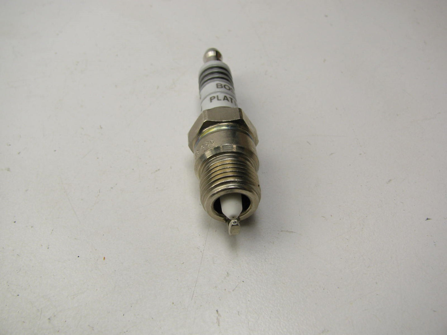 (4) Bosch 4207 PLATINUM Spark Plugs