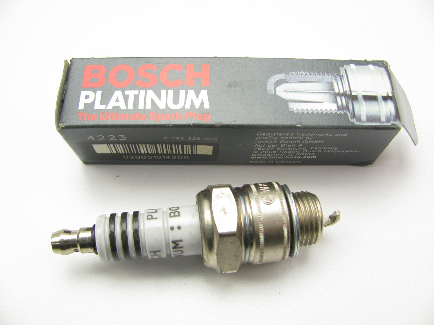 Bosch 4223 PLATINUM Ignition Spark Plug