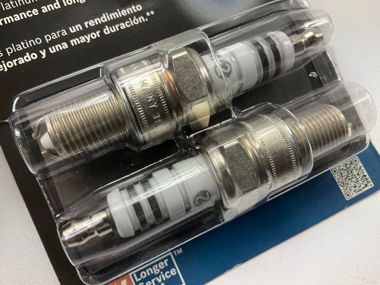 PACK OF 8 - Genuine Bosch Platinum +2 Spark Plugs # 4306