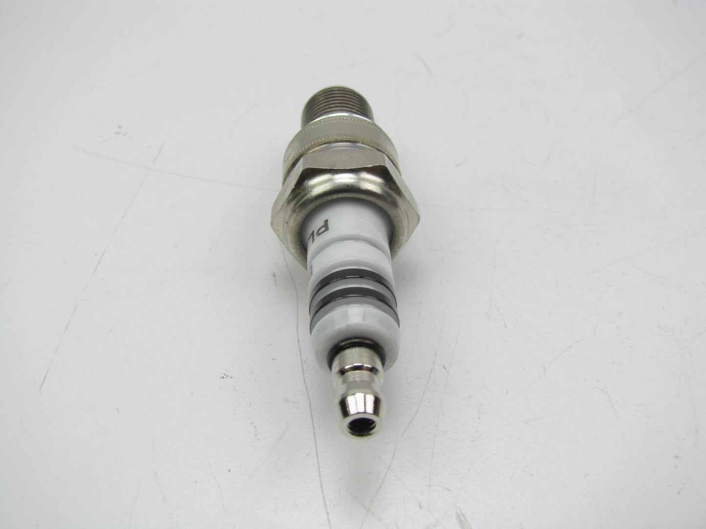 (4) Bosch 4310 PLATINUM +2 Spark Plugs