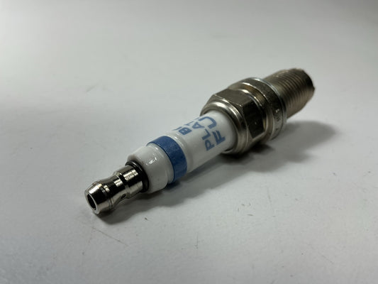 (4) Bosch 4508 Platinum IR Fusion Ignition Spark Plugs