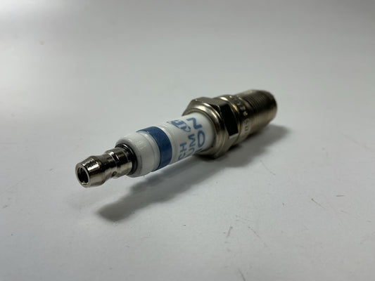 (4) Bosch 4509 Platinum IR Fusion Spark Plugs