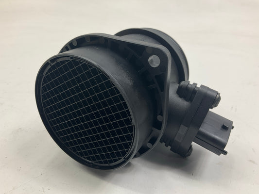 NEW GENUINE OEM Bosch 63132 / 0280218121 MAF Mass Air Flow Sensor