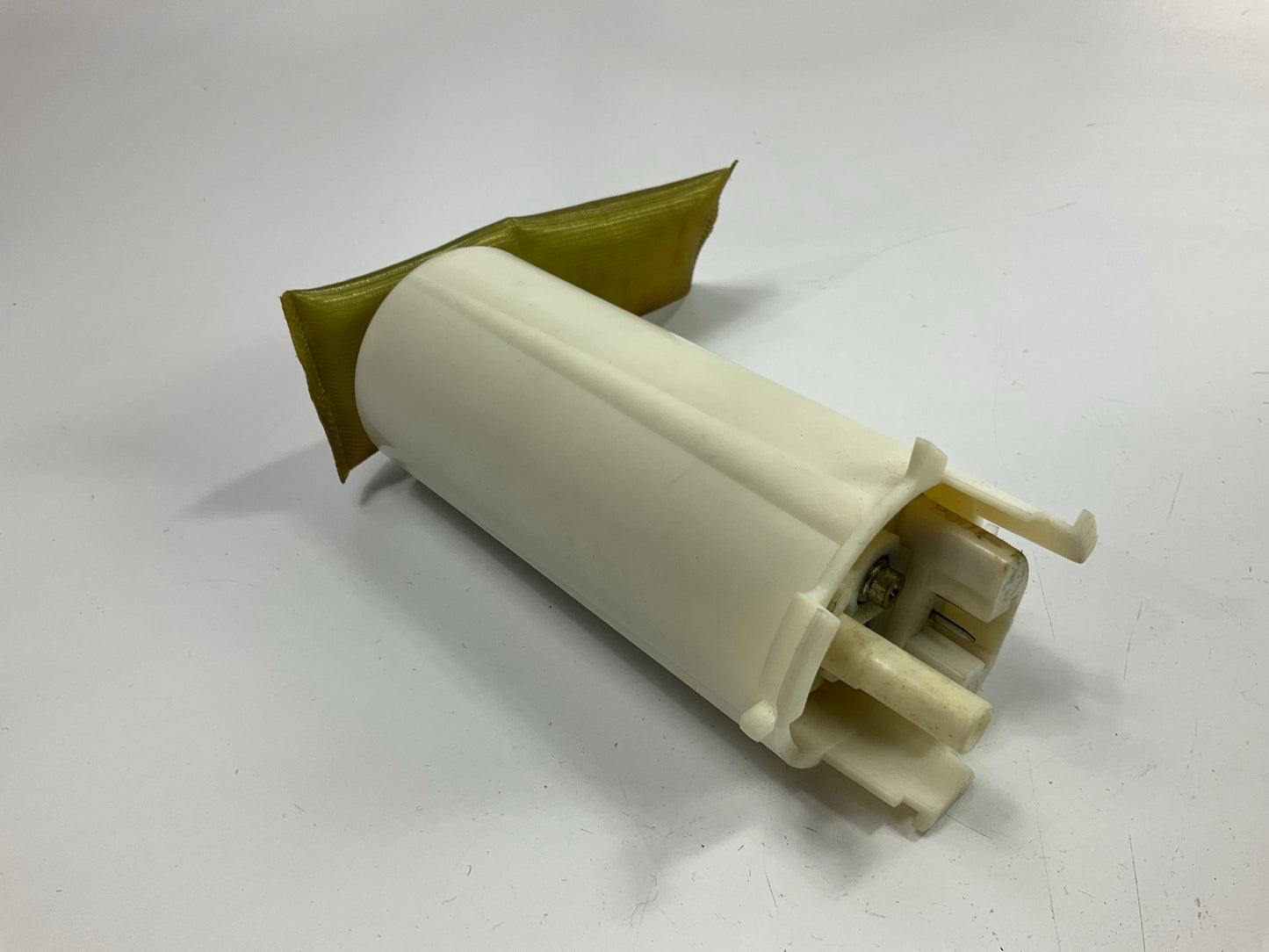 Bosch 69231 Electric Fuel Pump With Strainer For 1993 Cadillac Eldorado, Seville