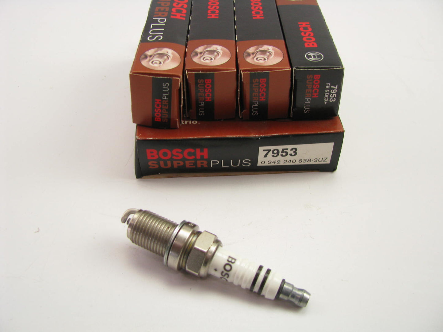 (4) Pcs Bosch 7953 Ignition Spark Plugs