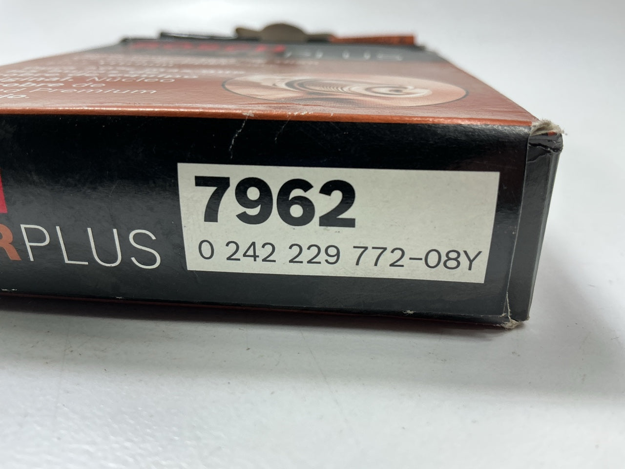 (4) Bosch 7962 Ignition Spark Plugs