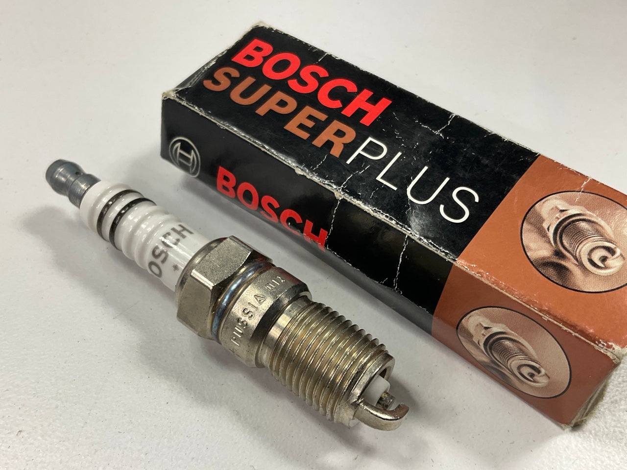 Bosch 7971 Super Plus Spark Plug, Single