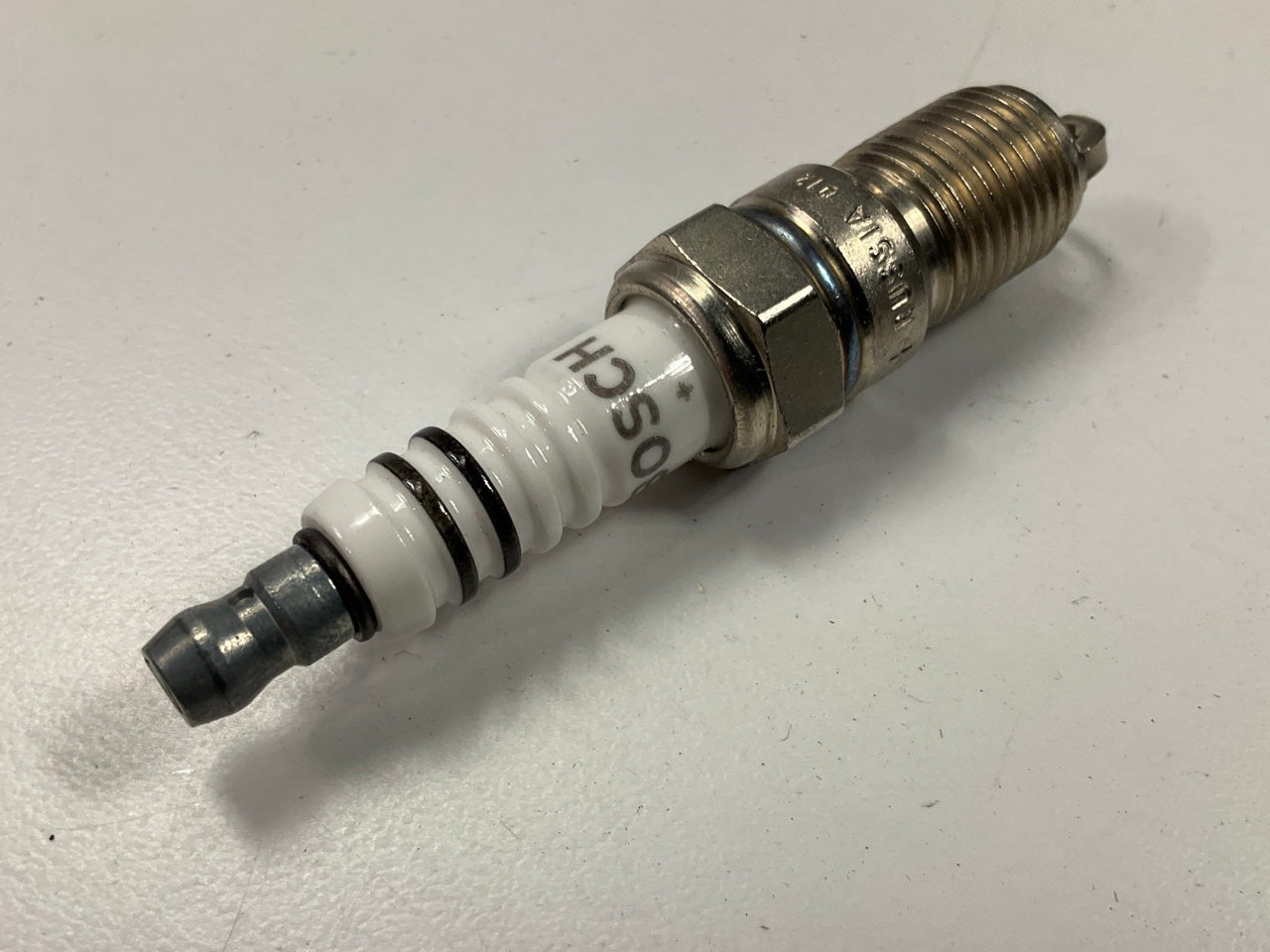 Bosch 7971 Super Plus Spark Plug, Single