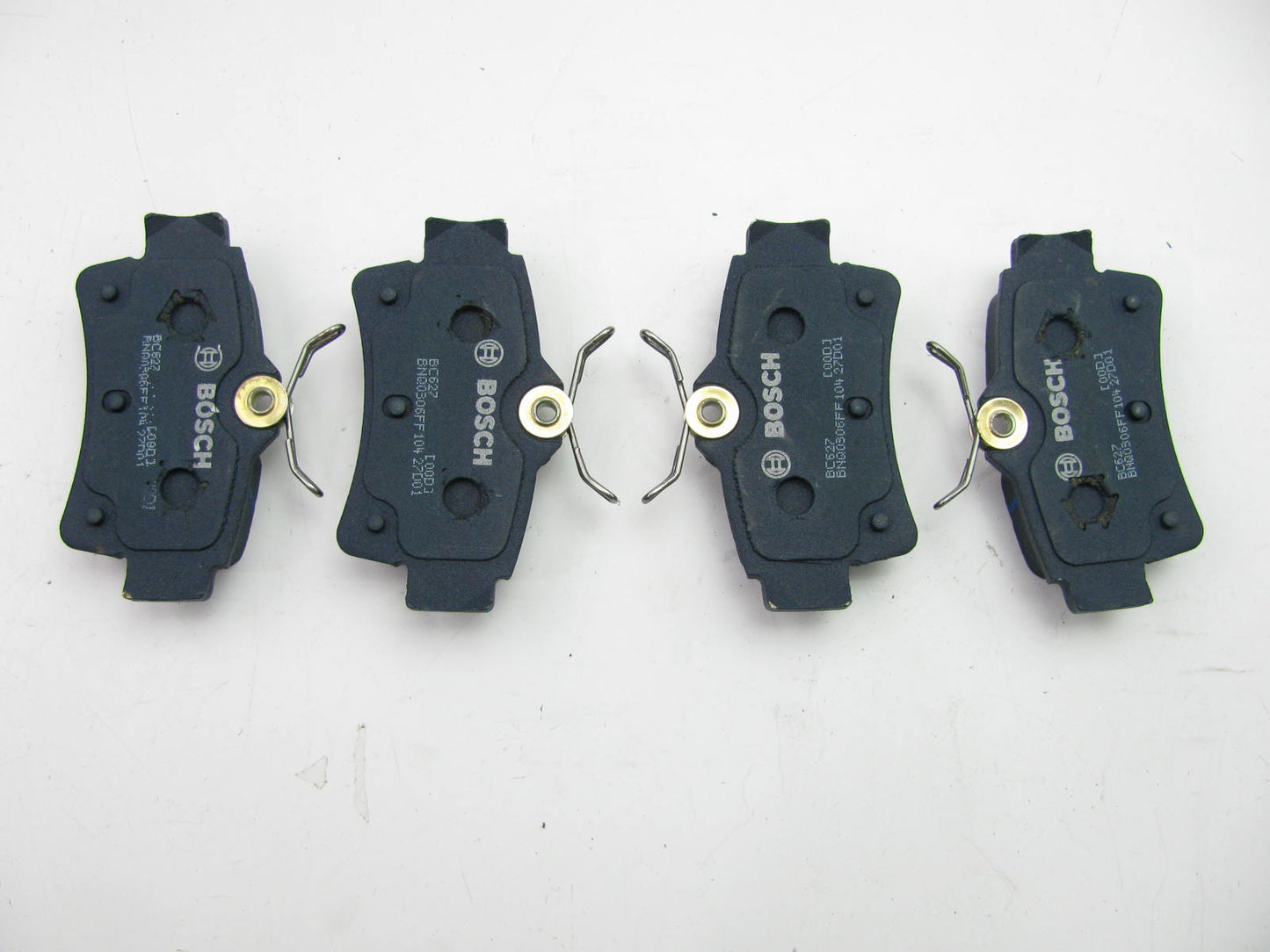 Bosch BC627 Rear Ceramic Disc Brake Pads For 1994-2004 Ford Mustang