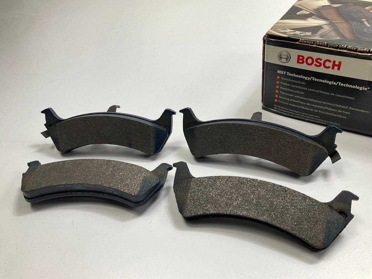 Bosch BP667 Rear Semi-Metallic Disc Brake Pads