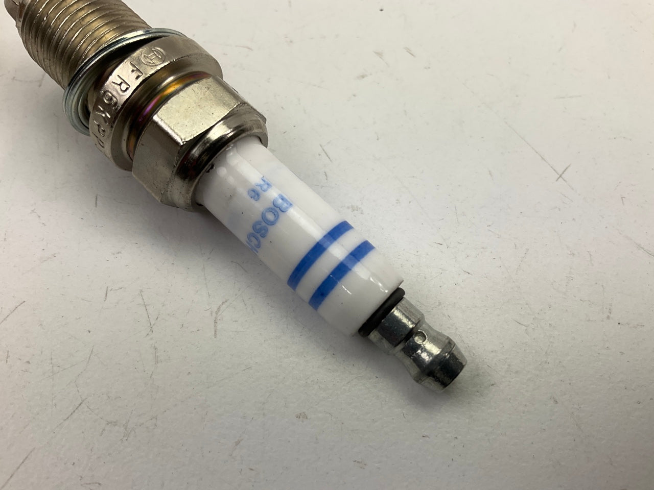 Bosch FR6KPP332S Spark Plug