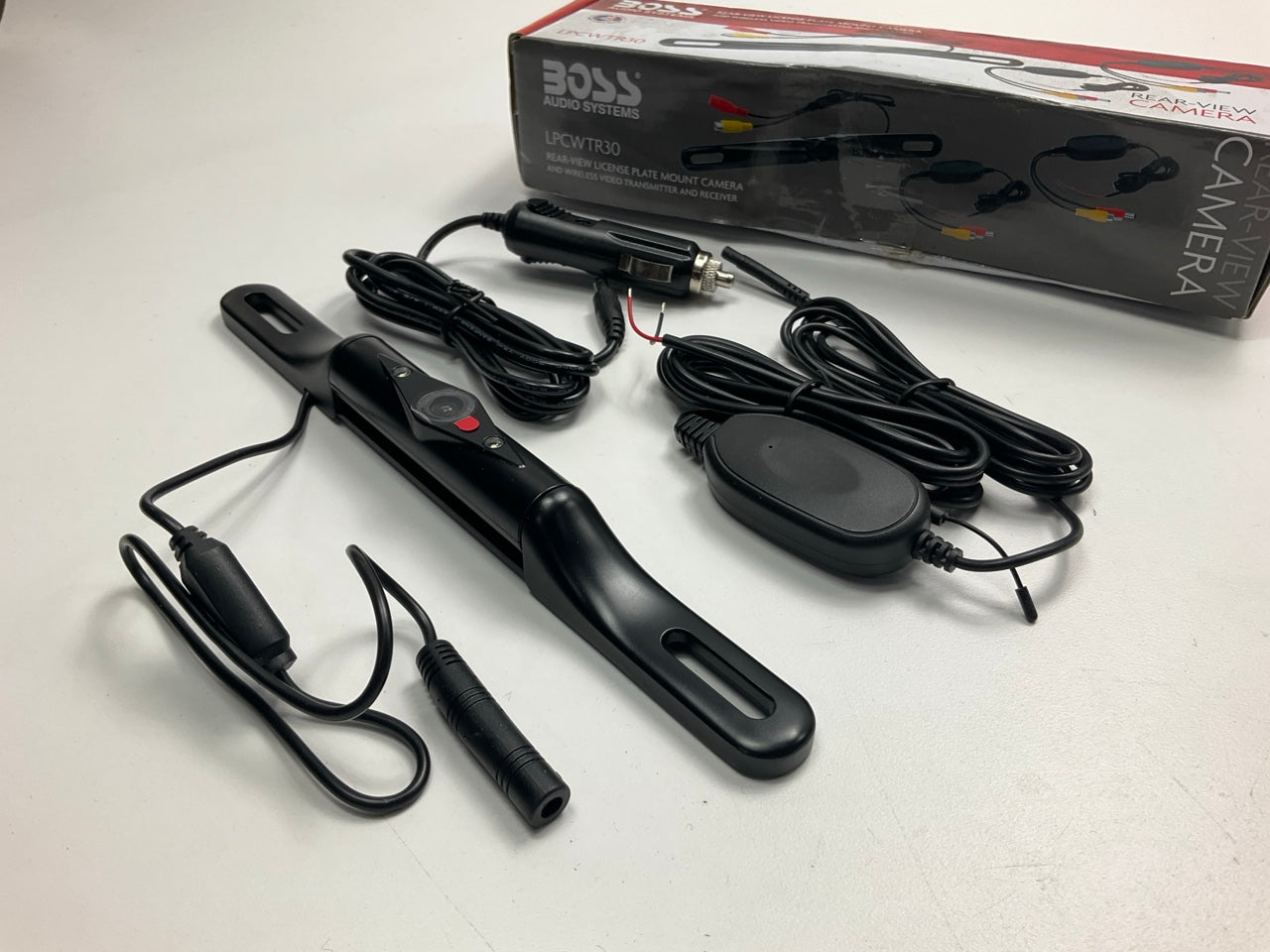 BOSS Audio Systems LPCWTR30 Car Rearview Camera, License Plate Mount, High Res