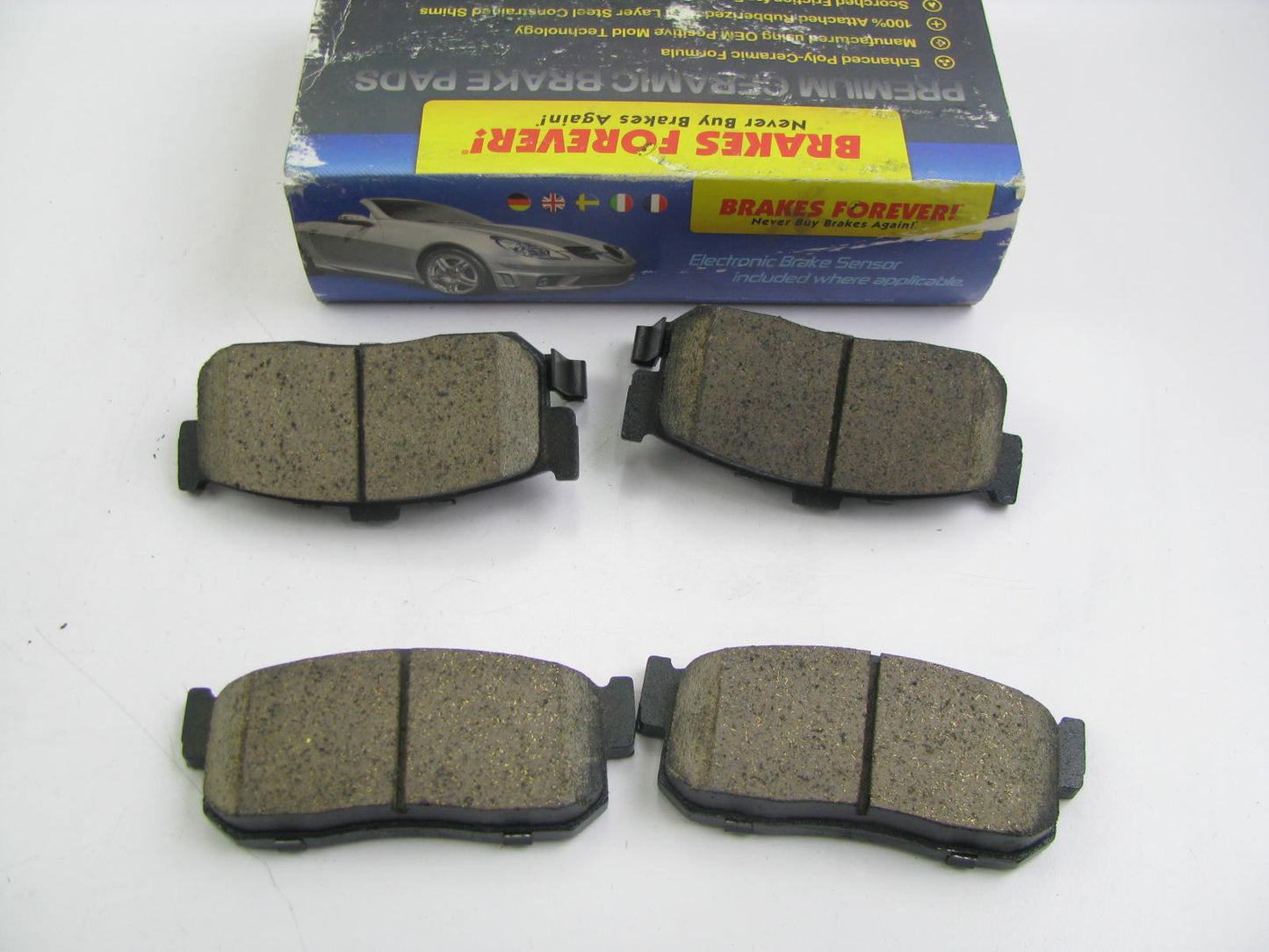 Brakes Forever D540CP Ceramic Disc Brake Pad Set - Rear