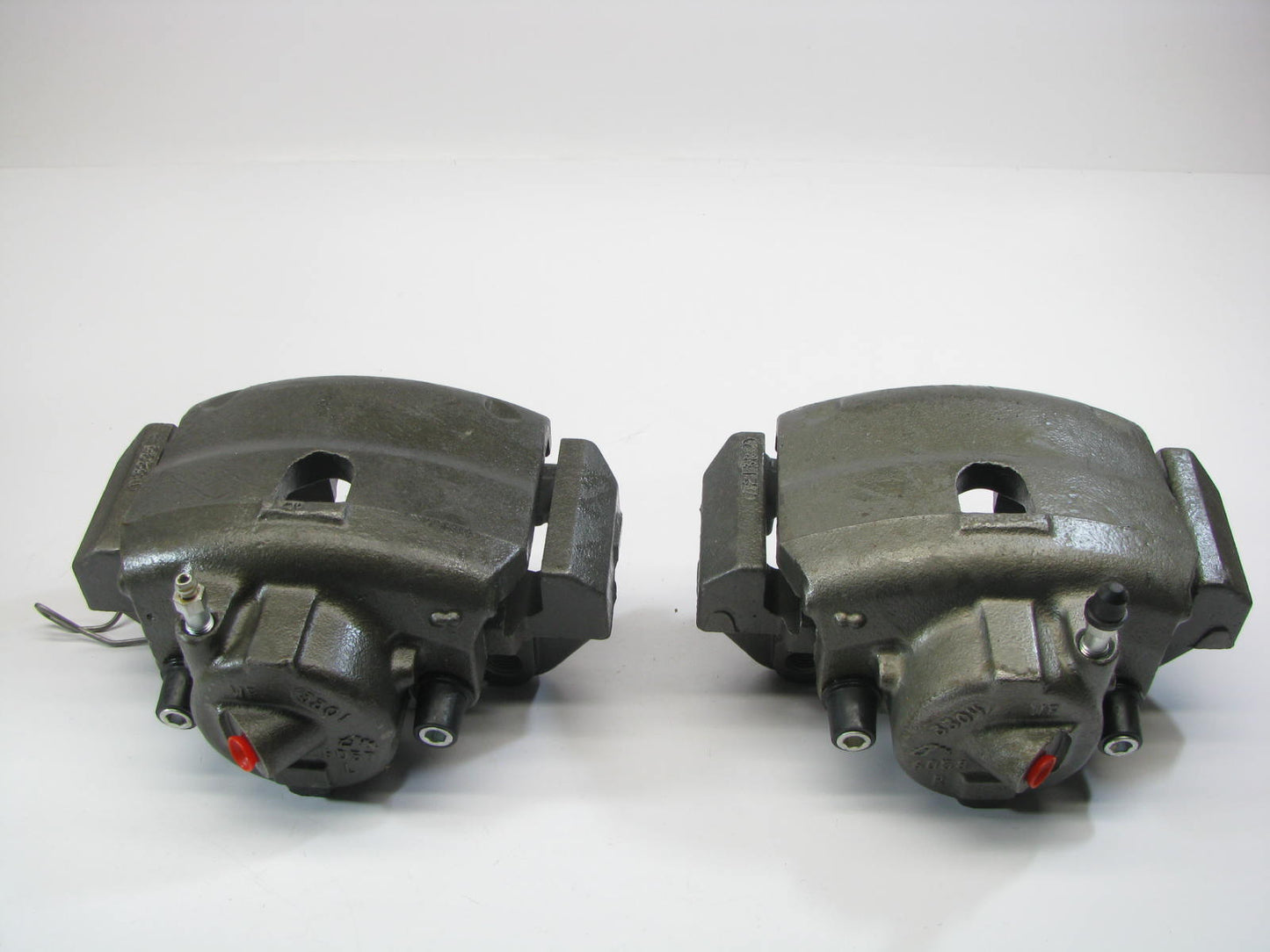 Brakes Forever FRP4778 Remanufactured Disc Brake Caliper Set - Front