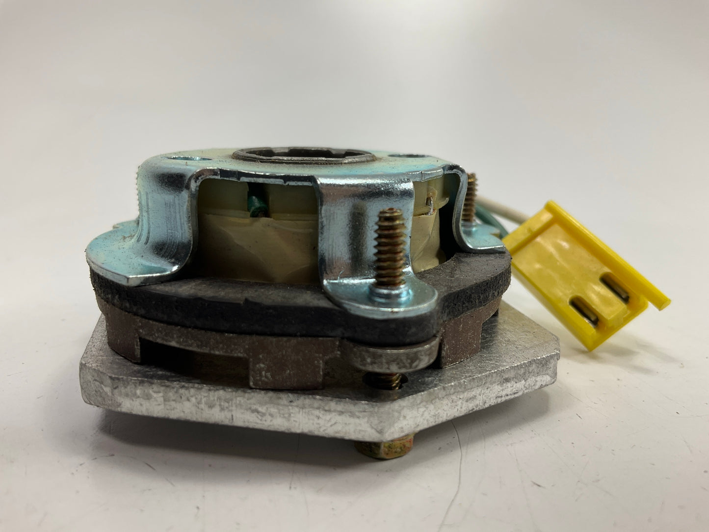 Bravo 410943 Distributor Ignition Pickup