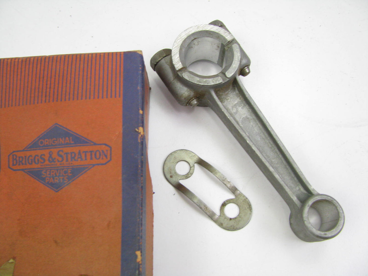 Genuine Briggs & Stratton 290962 Engine Connecting Rod For Model I , IBP