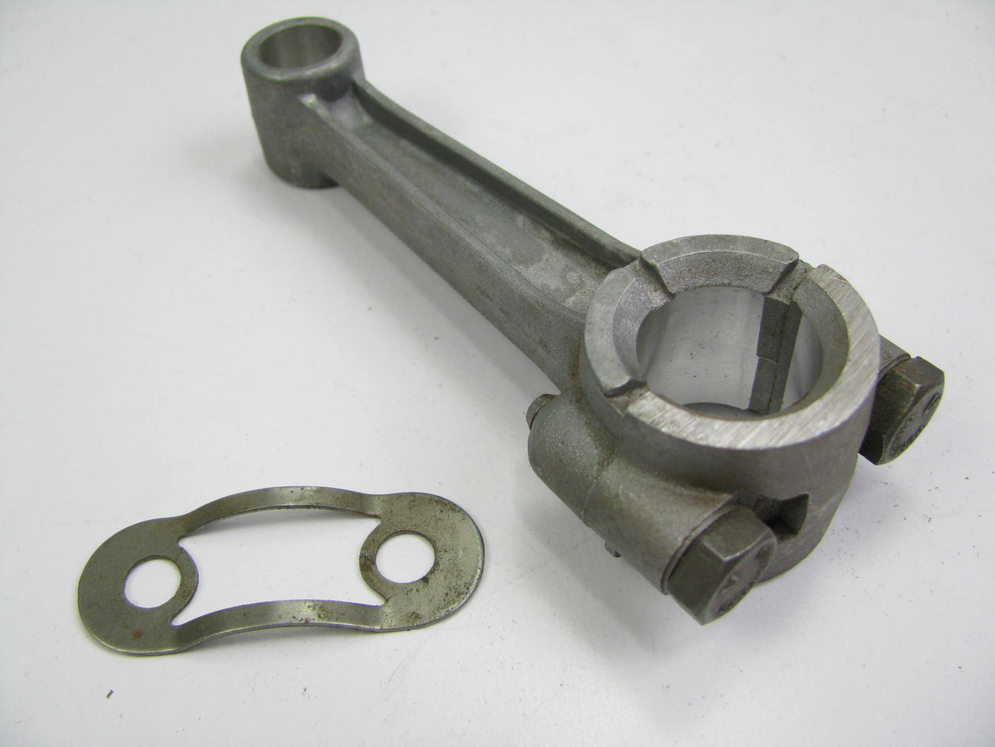 Genuine Briggs & Stratton 290962 Engine Connecting Rod For Model I , IBP