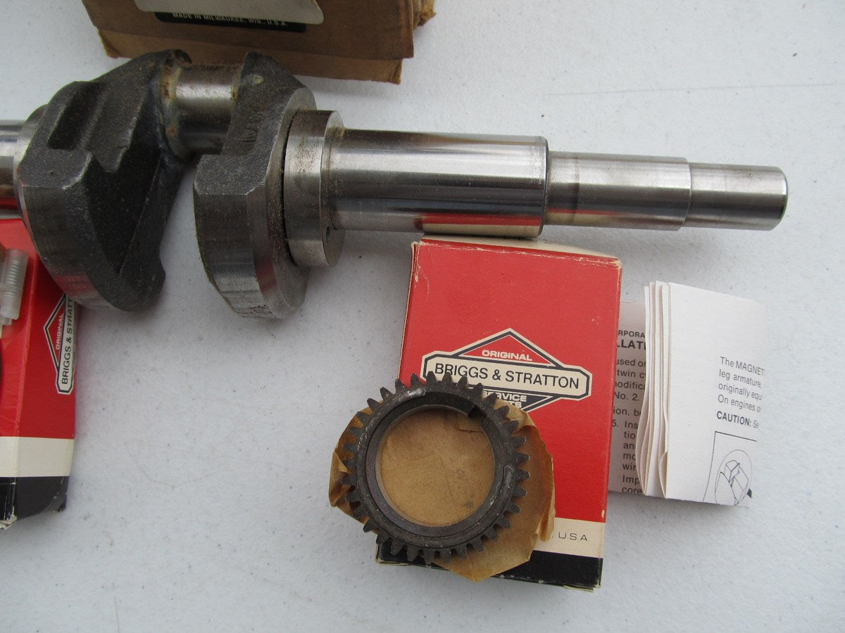 Genuine Briggs & Stratton 491646 Crankshaft Kit