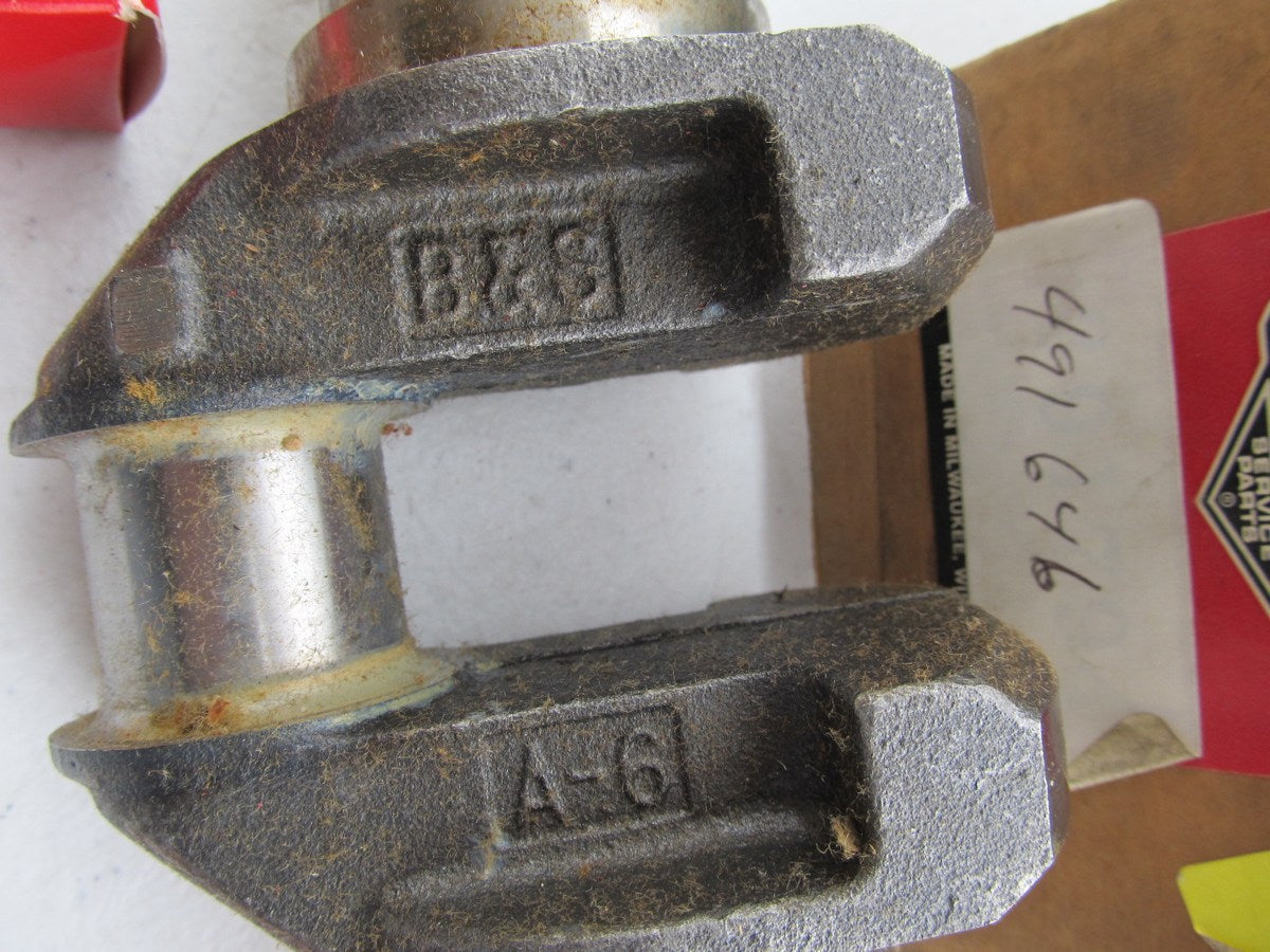 Genuine Briggs & Stratton 491646 Crankshaft Kit