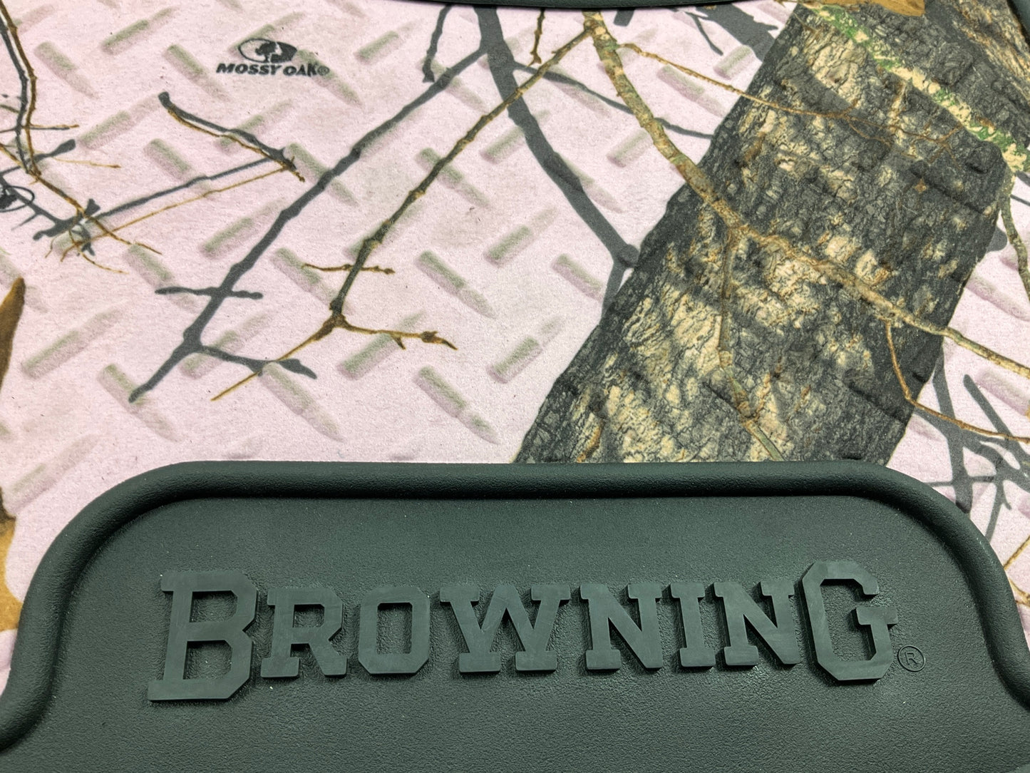 Browning BFM4105 PINK Camo Truck SUV Rubber Front Floor Mats 30.5''x20'' 2-Pc Set