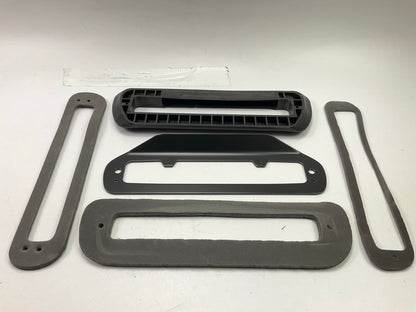 Bully BC-762 Truck Cab Top Light Mount Bracket Kit - 1999-2007 Silverado, Sierra