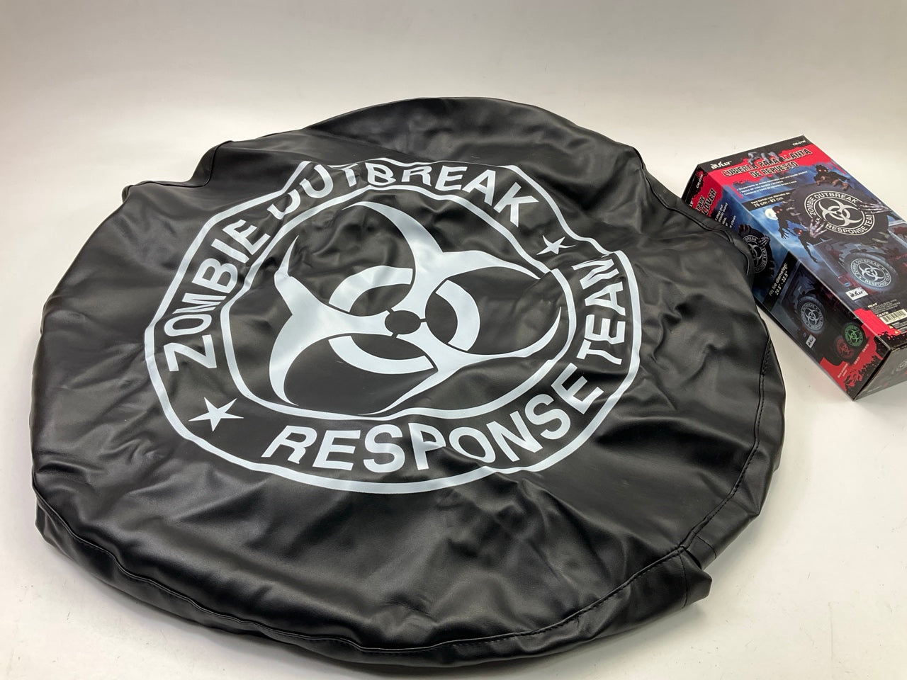 Bully LARGE 29.5'' - 32.5'' White Zombie Black Spare Tire Cover Protector For Jeep
