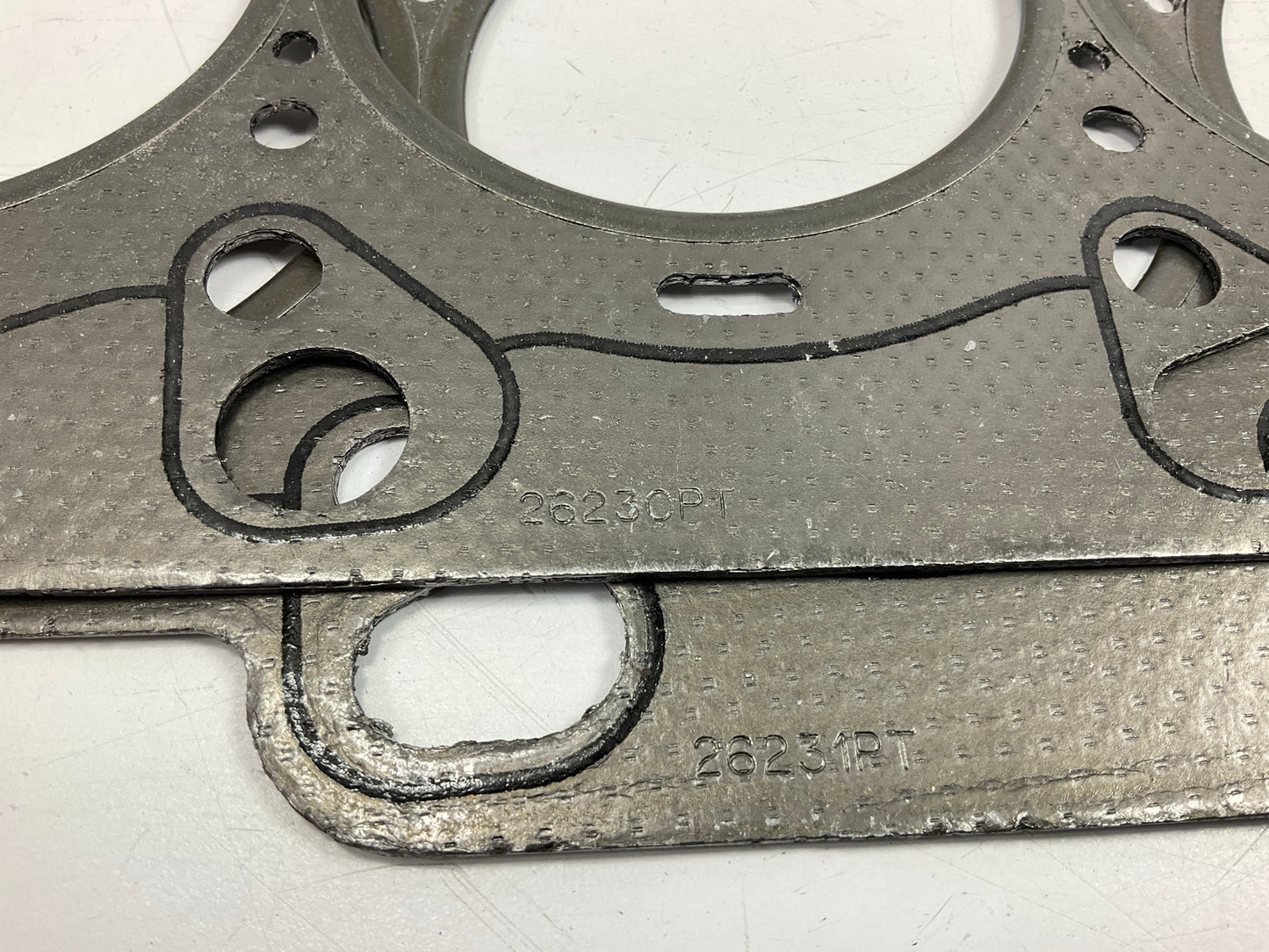 Fel-Pro 26230PT 26231PT Left & Right Cylinder Head Gaskets 1999-02 Olds 3.5L V6