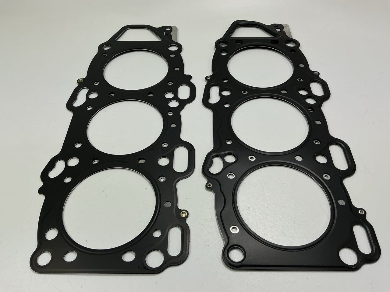 Fel-Pro Left & Right Engine Cylinder Head Gasket For 1988-1995 Mazda 3.0L-V6