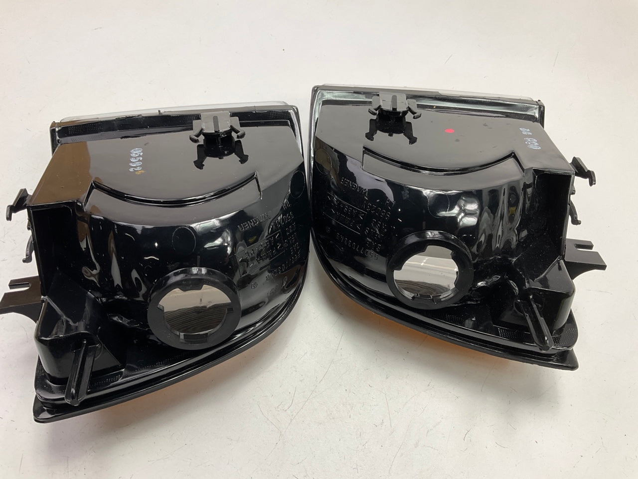 NEW OEM Left & Right Turn Signal Corner Light Lamps PAIR For 1999-2002 Ram SPORT