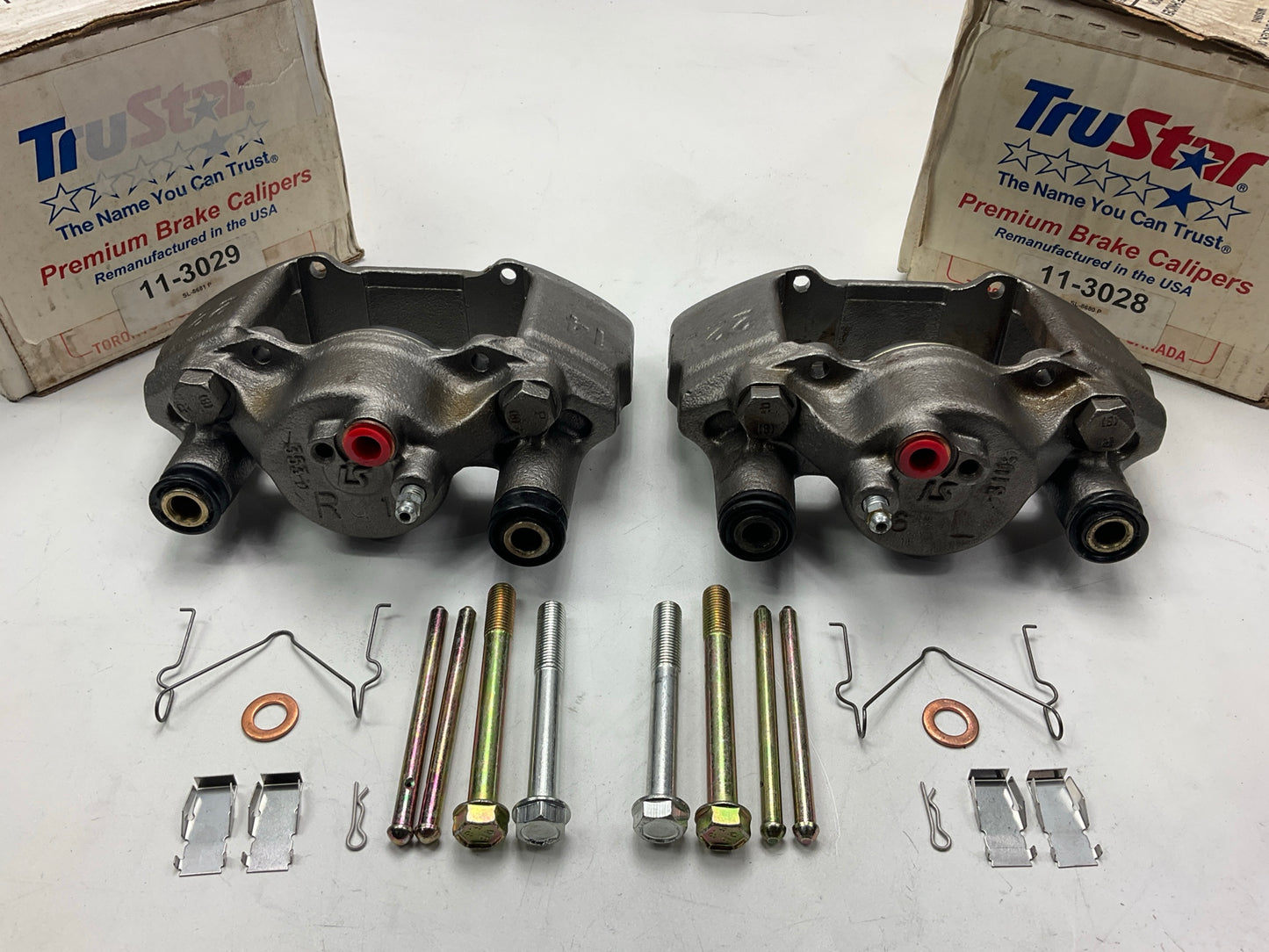 Reman TRUSTAR 11-3028 11-3029 Front Brake Caliper Set