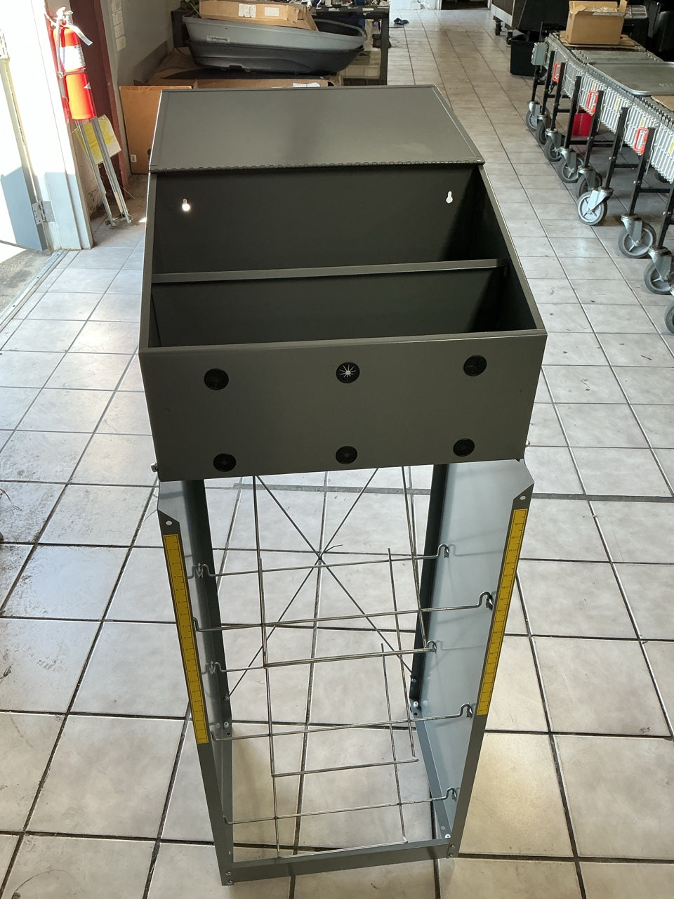 Thermoid Metal Automotive Hose Center Dispenser Cabinet & Stand 20''x12''x14''