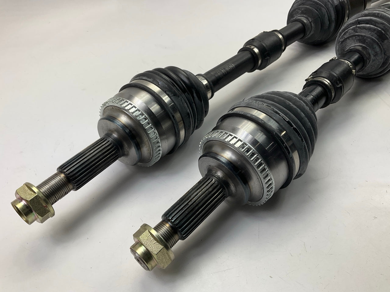 Autopart Intl Front Left + Front Right CV Axles For 2009-2013 Toyota Matrix AWD