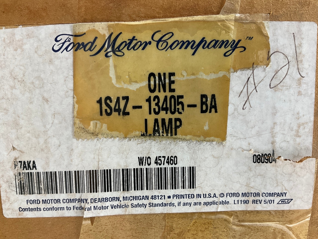 NEW OEM Ford Left & Right Tail Light Lamp Set PAIR - 2001-2002 Ford Focus SEDAN