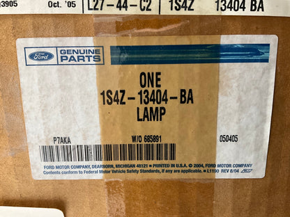 NEW OEM Ford Left & Right Tail Light Lamp Set PAIR - 2001-2002 Ford Focus SEDAN