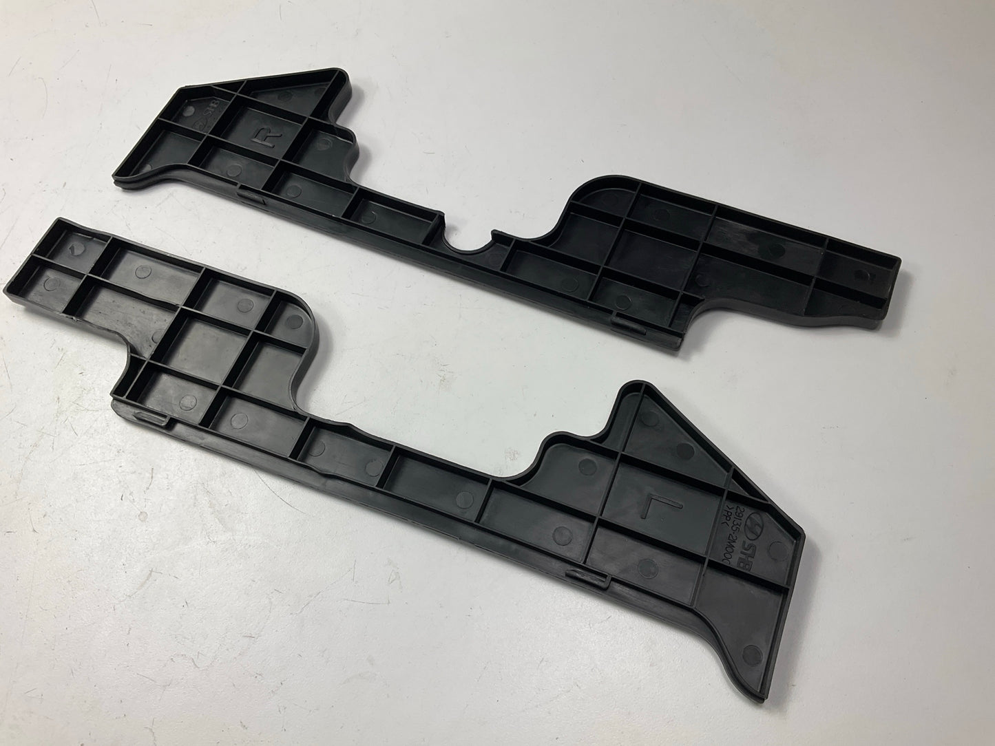 Left & Right Radiator Support Air Deflector Panels OEM For 10-12 Genesis Coupe