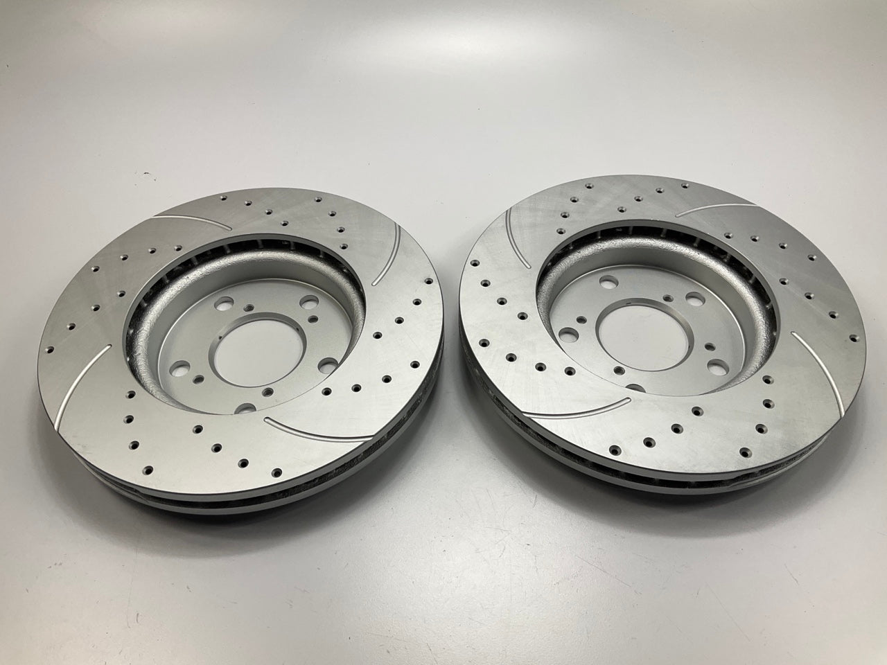 OUT OF BOX - Front Left & Right Brake Rotors For 2005-2010 Honda Odyssey