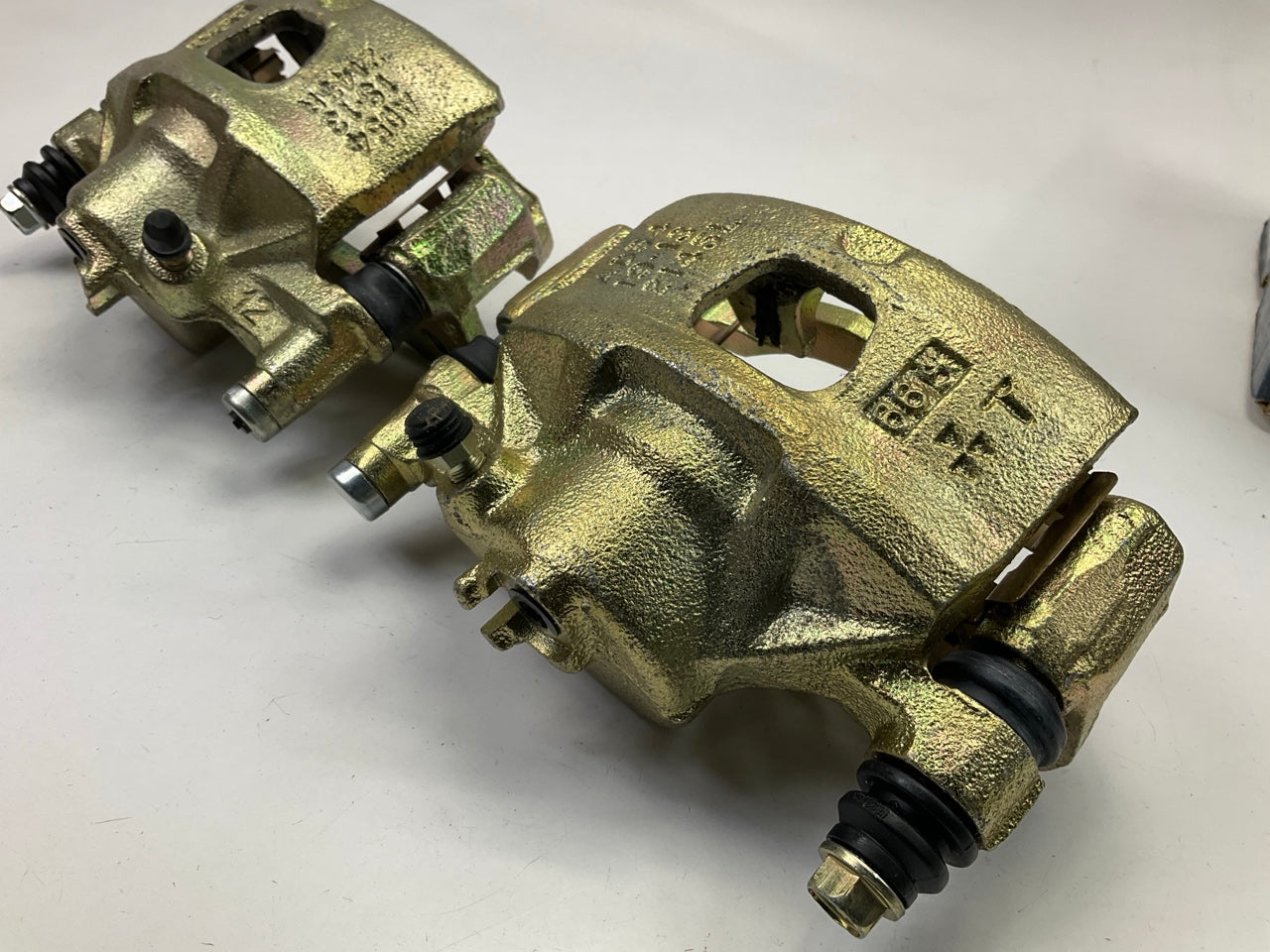 REMAN. Auto Specialty Front Right + Front Left Brake Caliper Set 1985-87 Prelude
