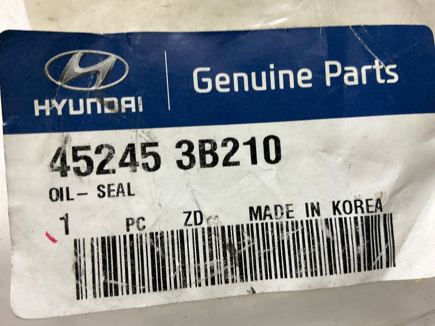 NEW Auto Trans Output Shaft Seal Set, Left & Right OEM For Hyundai 452453B210