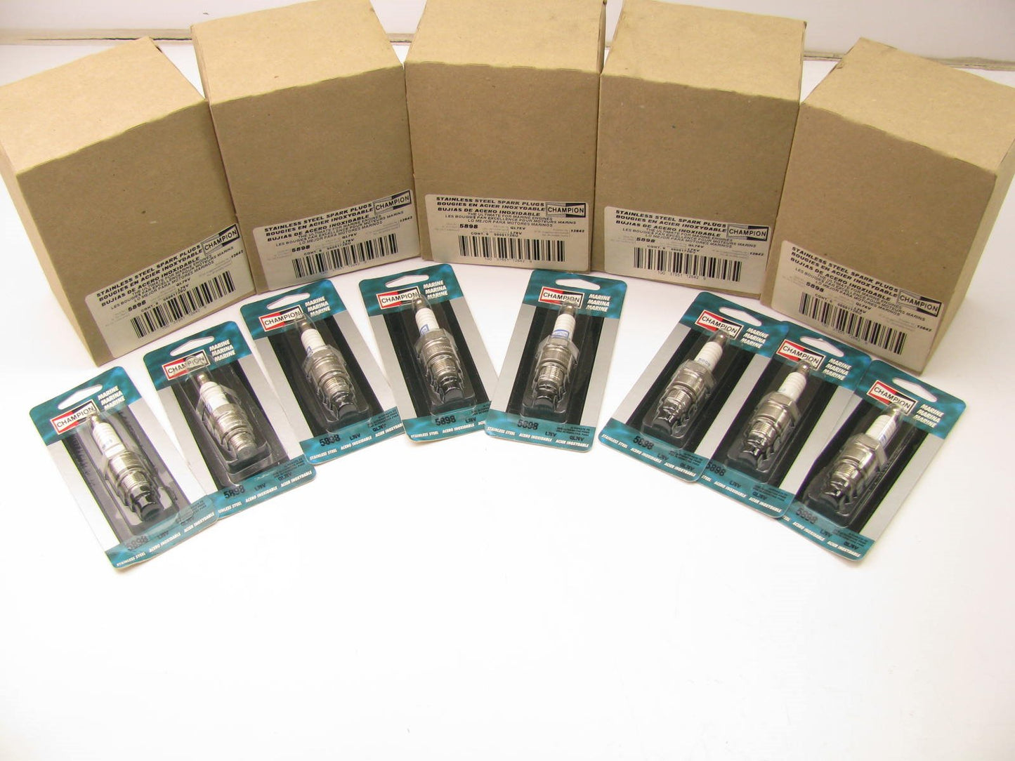 (48 PCS) Champion 5898 MARINE Stainless Steel Spark Plugs  QL76V