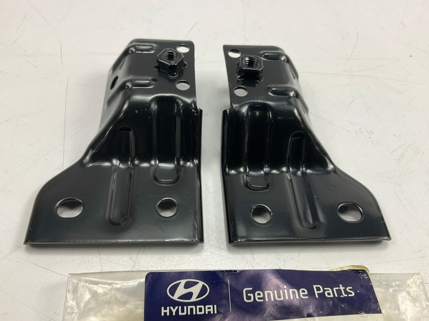Left + Right Radiator Support Bracket OEM For 2012-14 Hyundai Accent 641151R000